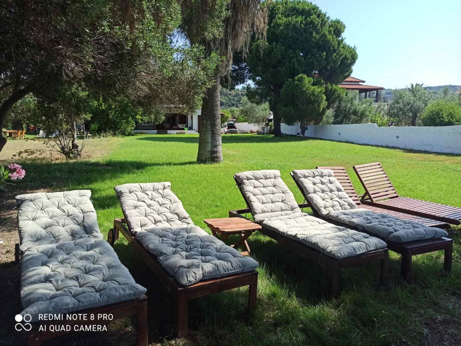 Seafront Villa Joan Неа Скиони Екстериор снимка